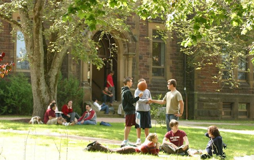 本科留学宝典(图1) 本科留学宝典(图1)