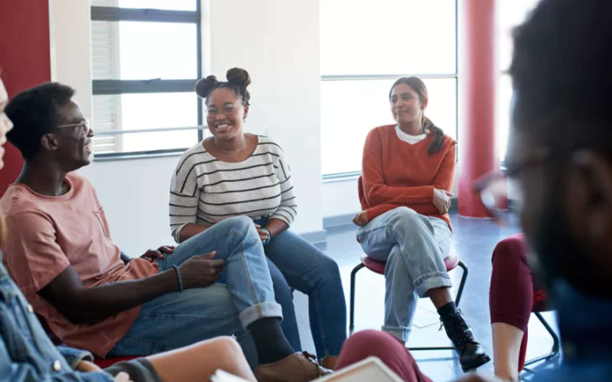 「社交恐惧症」VS「社交牛逼症」?伦敦大学学院UCL宣布成立首个商学院!(图3) 「社交恐惧症」VS「社交牛逼症」?伦敦大学学院UCL宣布成立首个商学院!(图3)