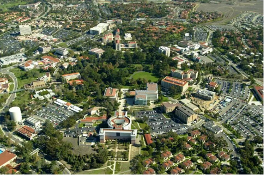 UC freshman录取持续放榜，收到offer的同学，入学准备走起来！(图3)